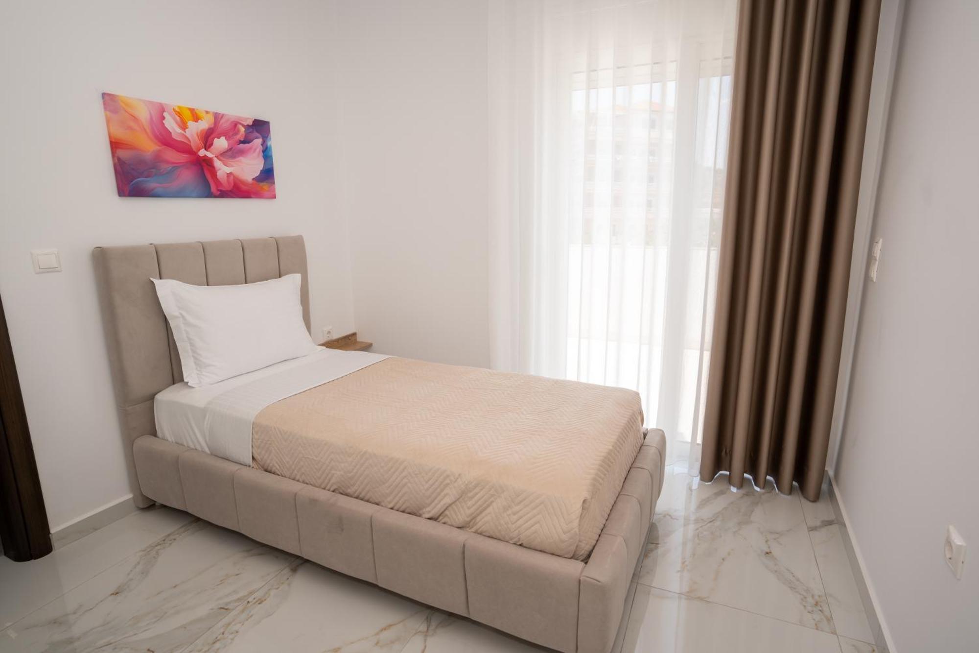 Kalasa Hotel Sarande Ngoại thất bức ảnh