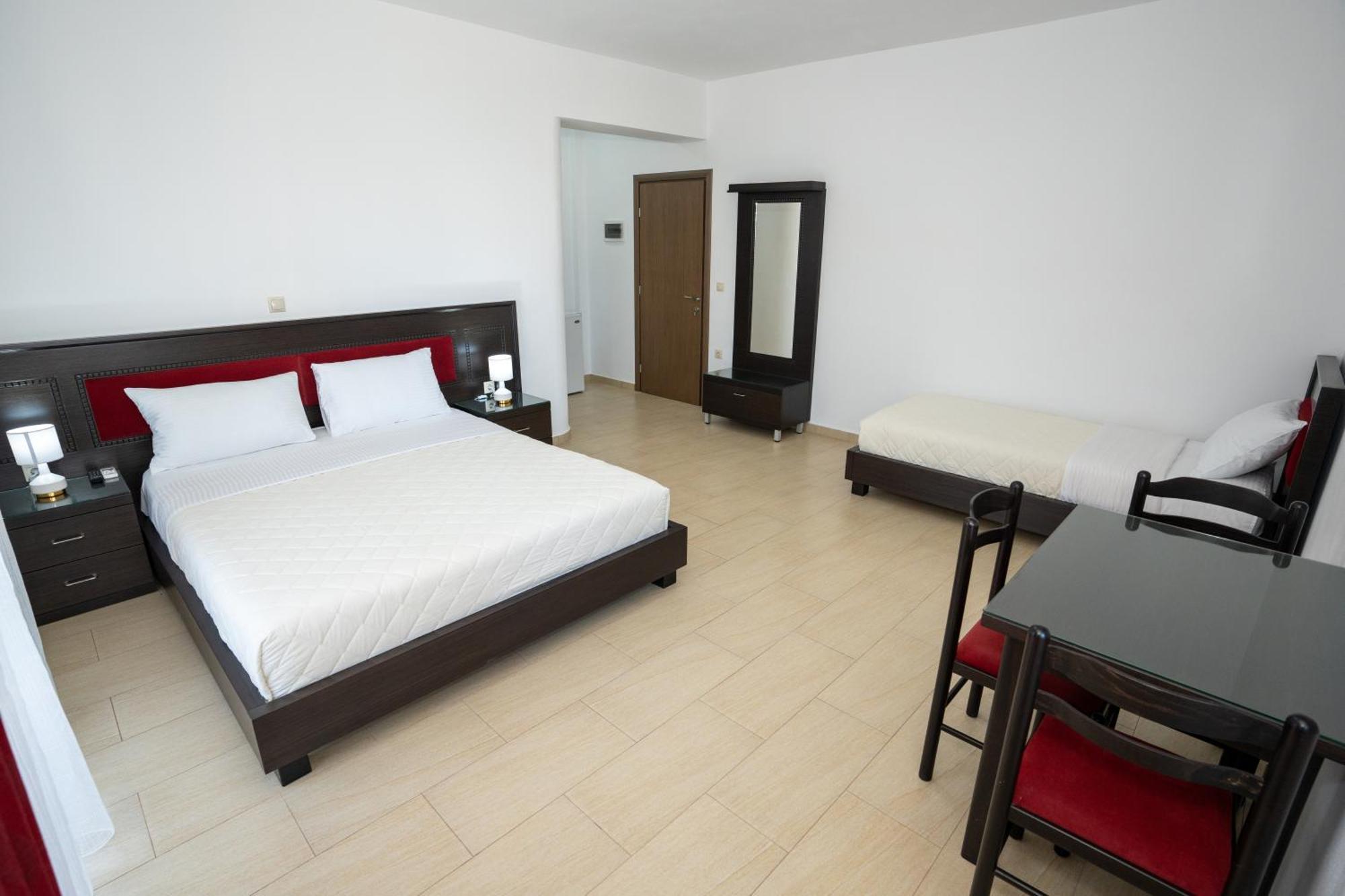 Kalasa Hotel Sarande Ngoại thất bức ảnh